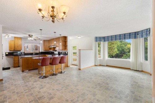 1312 48 Avenue Nw, Calgary, AB 