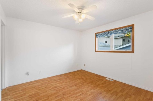 1312 48 Avenue Nw, Calgary, AB 