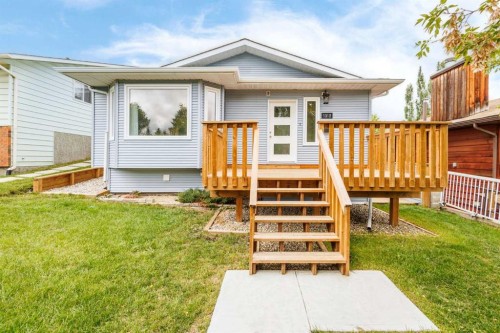 1312 48 Avenue Nw, Calgary, AB 