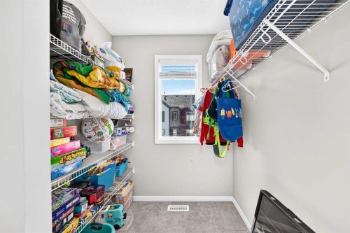 638 Copperpond Boulevard Se, Calgary, AB 