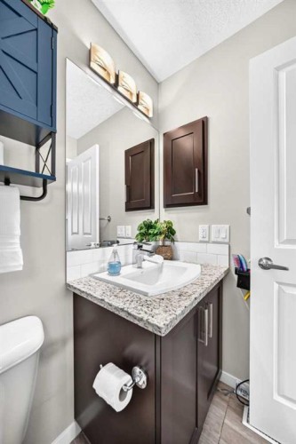 638 Copperpond Boulevard Se, Calgary, AB 
