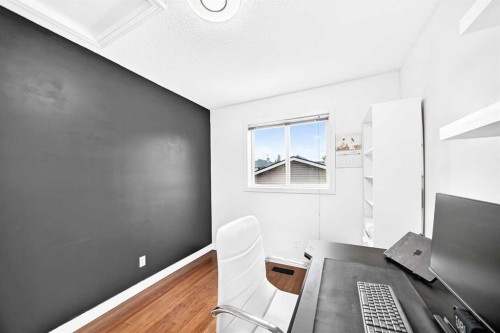 117 Bridleglen Manor Sw, Calgary, AB 