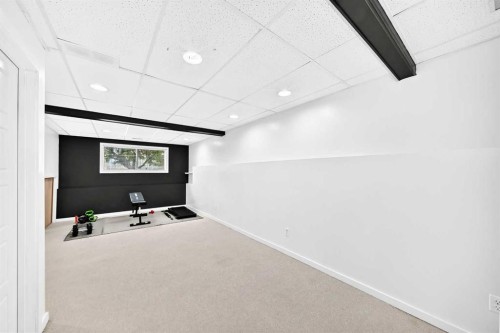 117 Bridleglen Manor Sw, Calgary, AB 