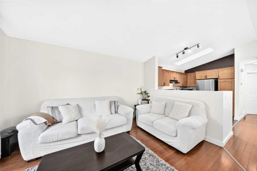 117 Bridleglen Manor Sw, Calgary, AB 