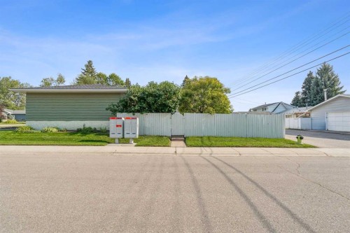 10719 Mapleshire Crescent Se, Calgary, AB 