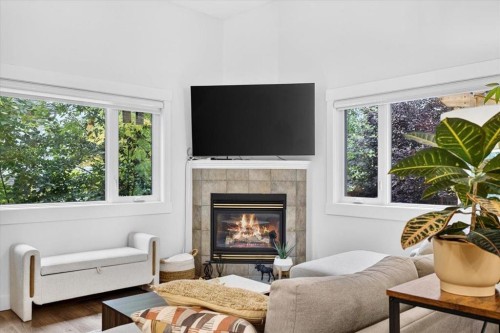 39 Patterson Hill Sw, Calgary, AB 