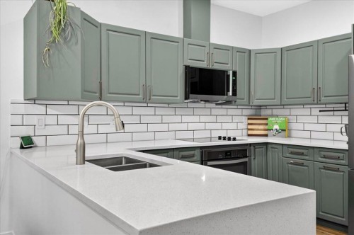 39 Patterson Hill Sw, Calgary, AB 