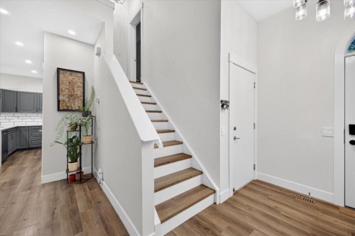 39 Patterson Hill Sw, Calgary, AB 
