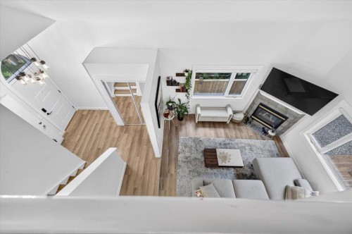 39 Patterson Hill Sw, Calgary, AB 