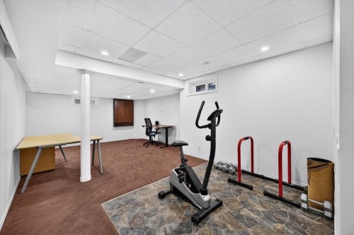 39 Patterson Hill Sw, Calgary, AB 