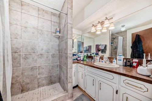 29 Chisholm Crescent Nw, Calgary, AB 