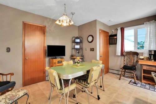 534 Prospect Avenue, Acme, AB 