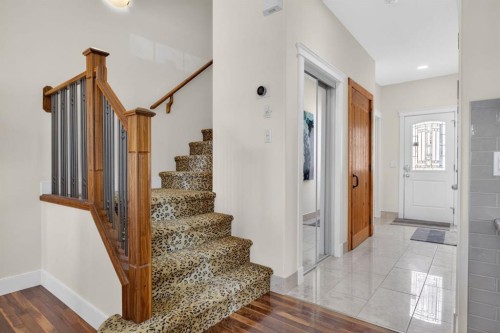 24 Ypres Mews Sw, Calgary, AB 
