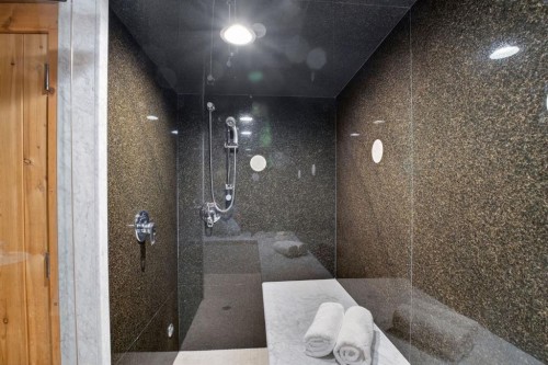 24 Ypres Mews Sw, Calgary, AB 