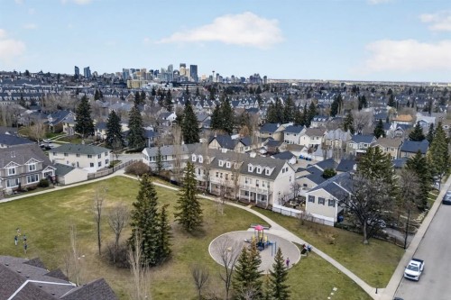 24 Ypres Mews Sw, Calgary, AB 