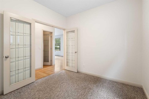 53 Sherwood Way Nw, Calgary, AB 