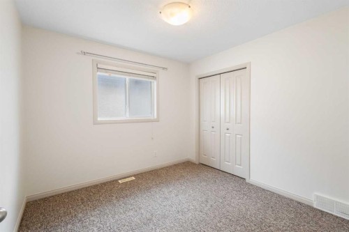 53 Sherwood Way Nw, Calgary, AB 