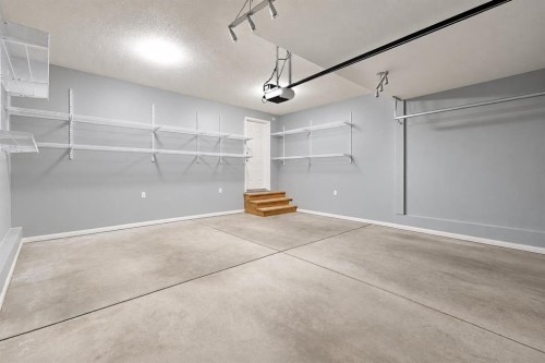 53 Sherwood Way Nw, Calgary, AB 