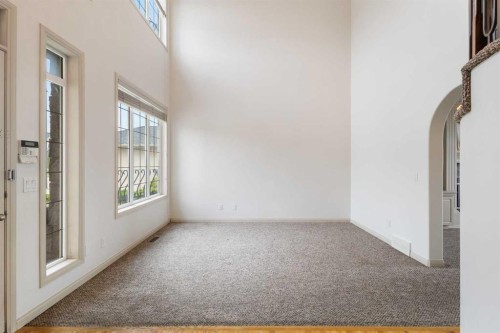 53 Sherwood Way Nw, Calgary, AB 