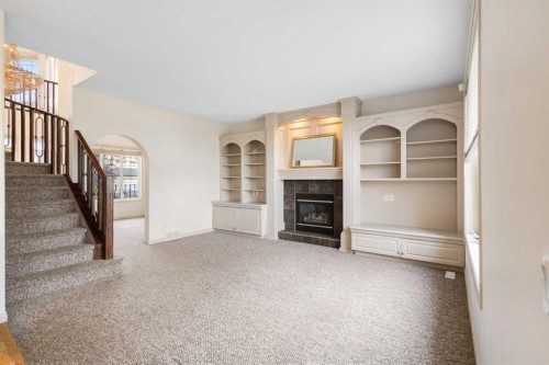53 Sherwood Way Nw, Calgary, AB 