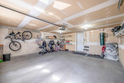 81 Sierra Morena Landing Sw, Calgary, AB 