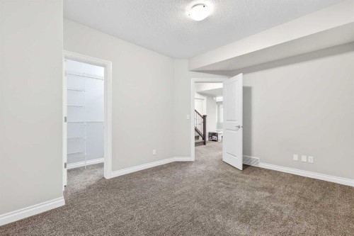 149 Marquis View Se, Calgary, AB 