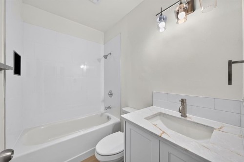 3621 28A Avenue Se, Calgary, AB 
