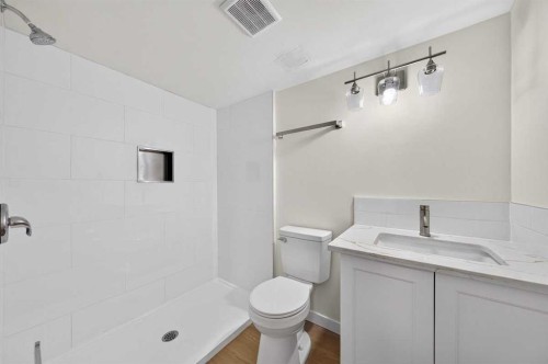 3621 28A Avenue Se, Calgary, AB 