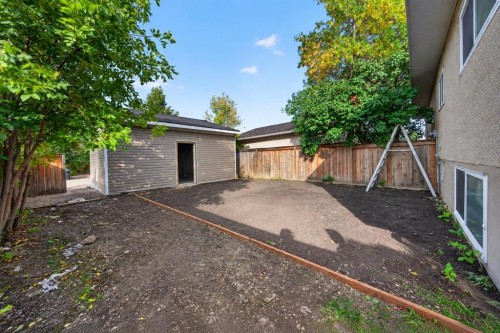3621 28A Avenue Se, Calgary, AB 
