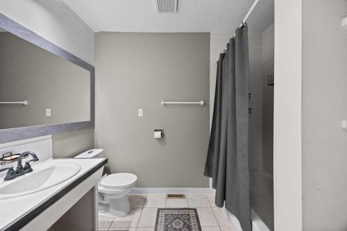 219 26 Avenue Ne, Calgary, AB 