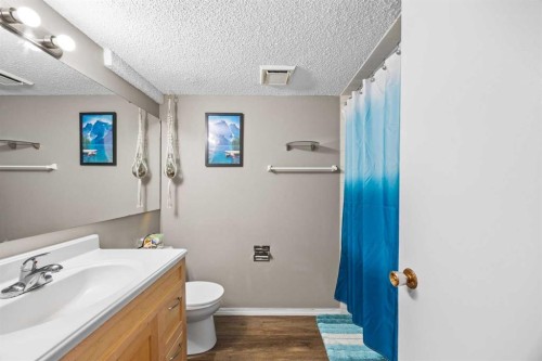 219 26 Avenue Ne, Calgary, AB 