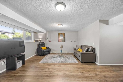 219 26 Avenue Ne, Calgary, AB 