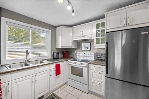 219 26 Avenue Ne, Calgary, AB 