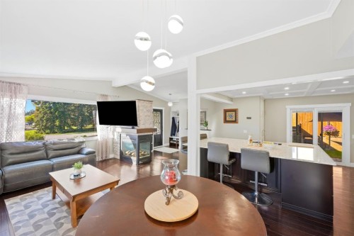 5 Lake Huron Bay Se, Calgary, AB 