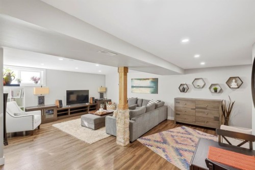 5 Lake Huron Bay Se, Calgary, AB 
