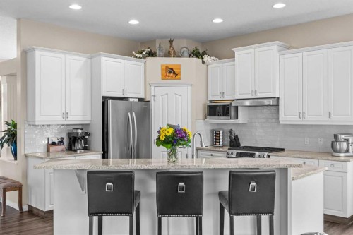 16 Royal Oak Heights Nw, Calgary, AB 