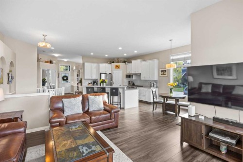 16 Royal Oak Heights Nw, Calgary, AB 
