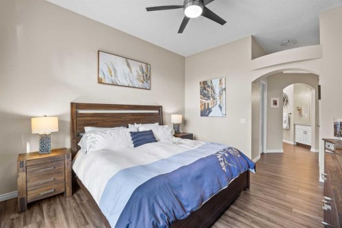 16 Royal Oak Heights Nw, Calgary, AB 