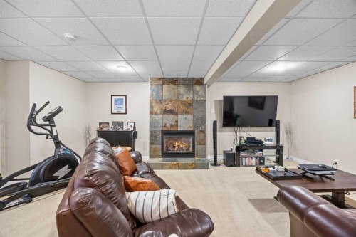 16 Royal Oak Heights Nw, Calgary, AB 