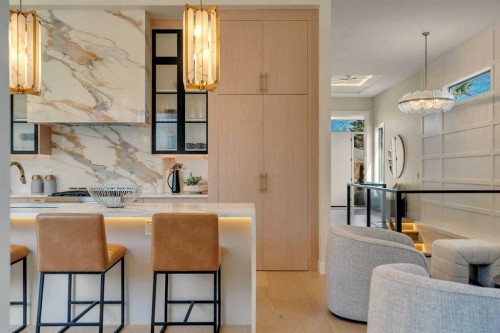 1027 39 Avenue Nw, Calgary, AB 