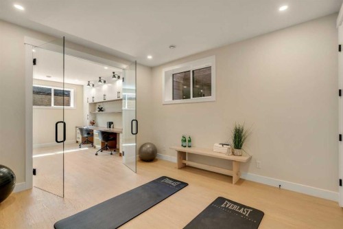 1027 39 Avenue Nw, Calgary, AB 