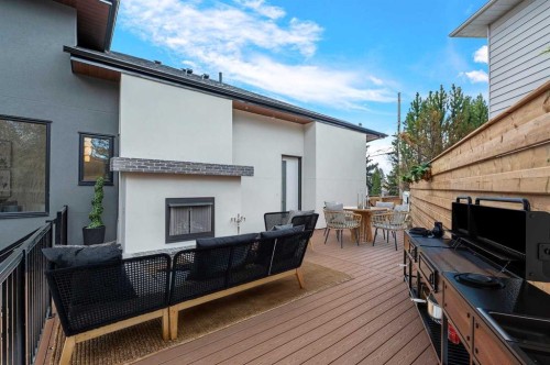 1027 39 Avenue Nw, Calgary, AB 