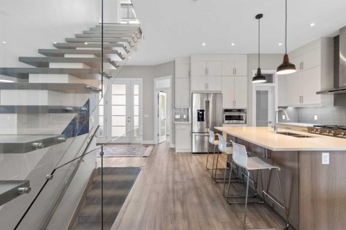 809 20A Avenue Ne, Calgary, AB 