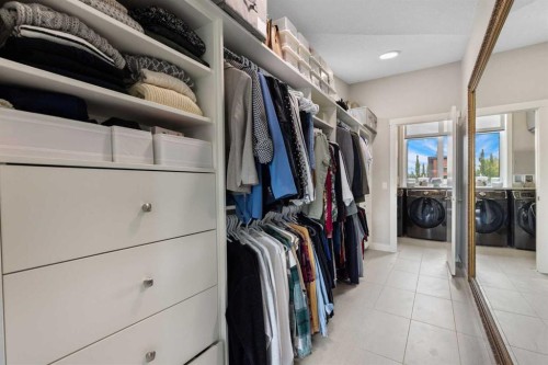 809 20A Avenue Ne, Calgary, AB 