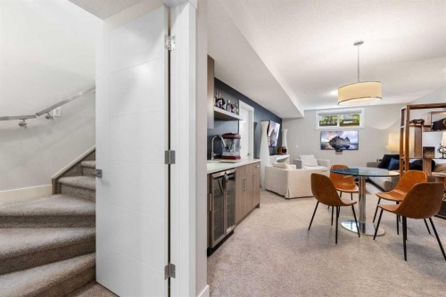 809 20A Avenue Ne, Calgary, AB 
