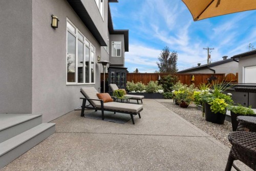 809 20A Avenue Ne, Calgary, AB 