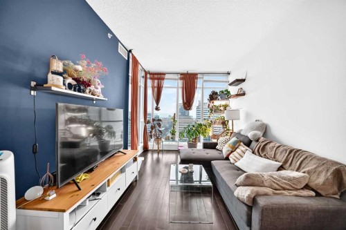 1504-788 12 Avenue SW Calgary, AB T2R 0H1