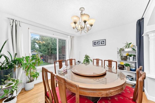 22 Hidden Creek Drive Nw, Calgary, AB 