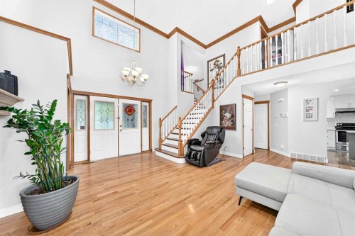 22 Hidden Creek Drive Nw, Calgary, AB 