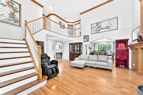22 Hidden Creek Drive Nw, Calgary, AB 